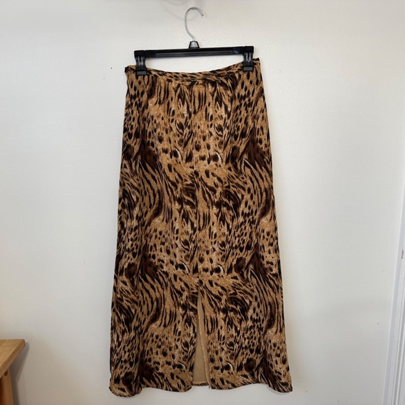 Sold - Picture 2 of 8